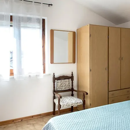 M35 - Marcelli, Trilocale Con Terrazzo E A/c * 马瑟利